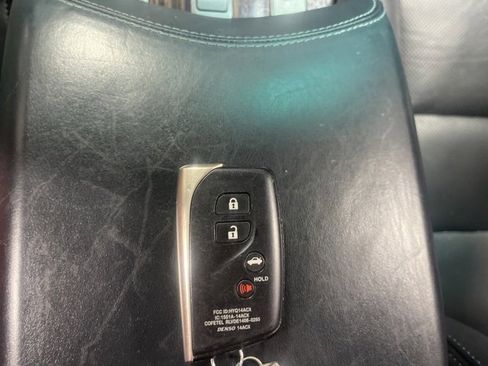 Used 2016 Lexus LS 460 460 w/ Comfort Package image 21