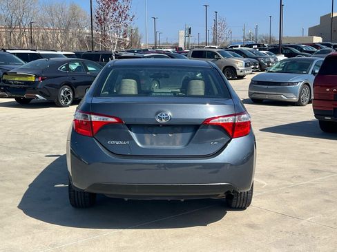 Used 2015 Toyota Corolla LE image 11