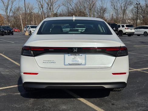 Certified 2024 Honda Accord LX image 5