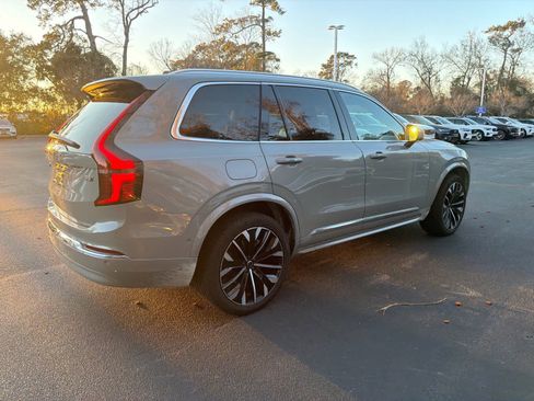 Certified 2025 Volvo XC90 B6 Plus image 16