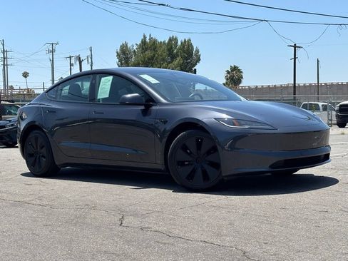 Used 2025 Tesla Model 3 Long Range RWD image 1