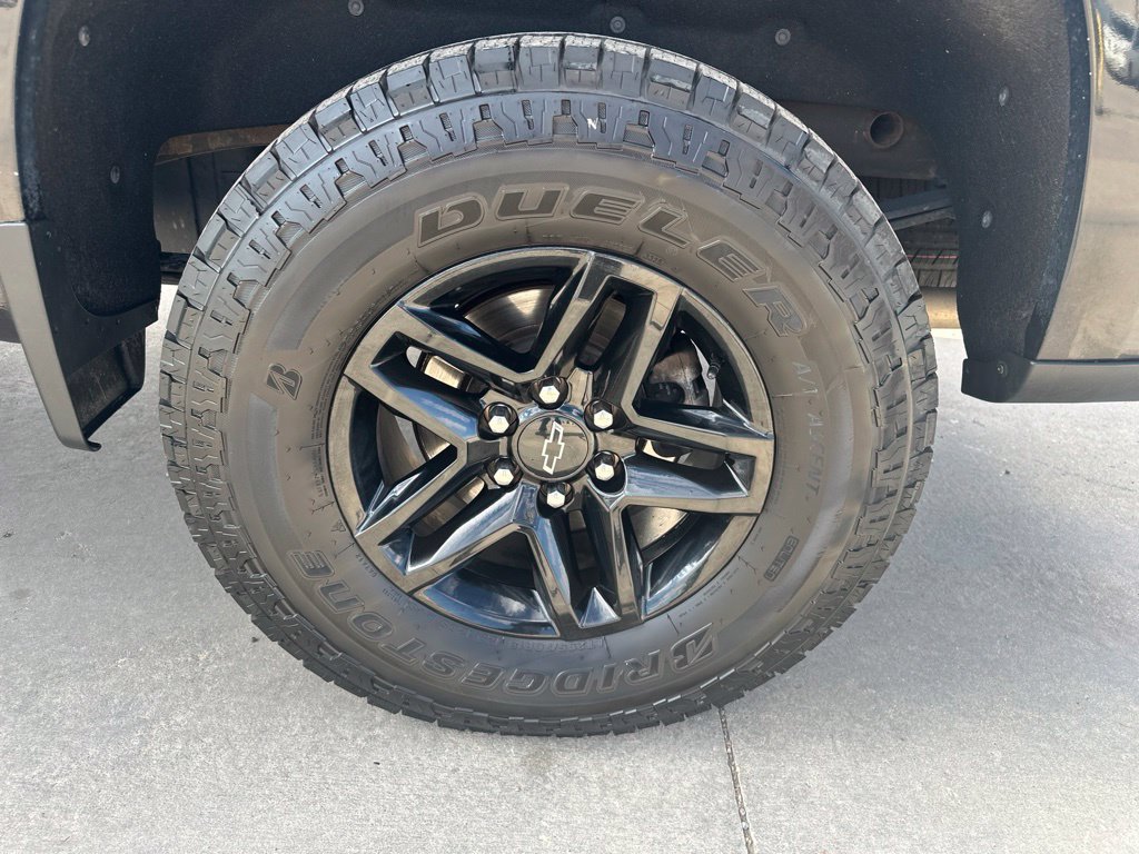 Certified 2020 Chevrolet Silverado 1500 LT Trail Boss AWD/4WD image 38