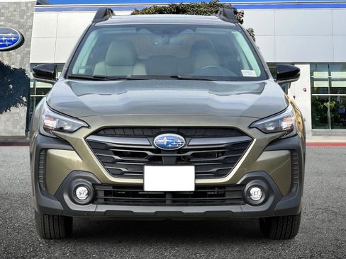 New 2025 Subaru Outback Premium image 8