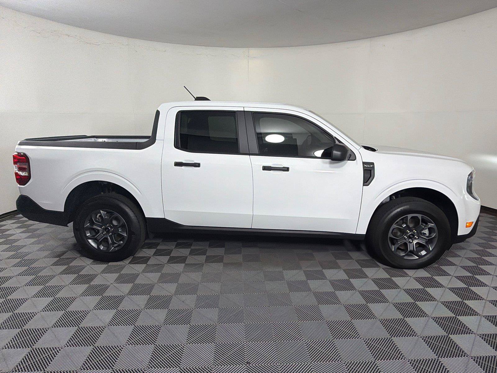 Used 2026 Ford Maverick XLT w/ 4K Tow Package AWD/4WD image 8