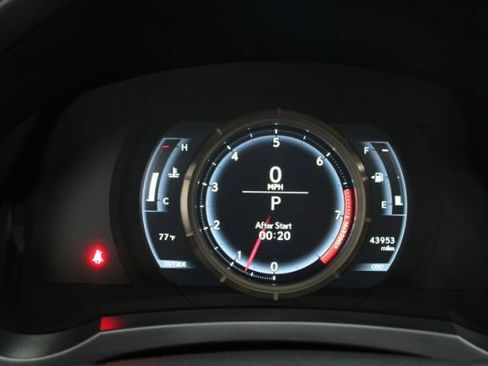 Used 2016 Lexus IS 300 AWD w/ F Sport Package image 27
