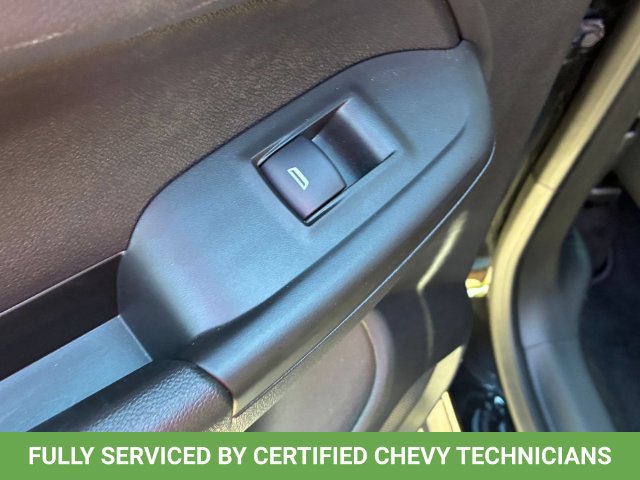 Used 2023 Chevrolet TrailBlazer LT FWD image 33