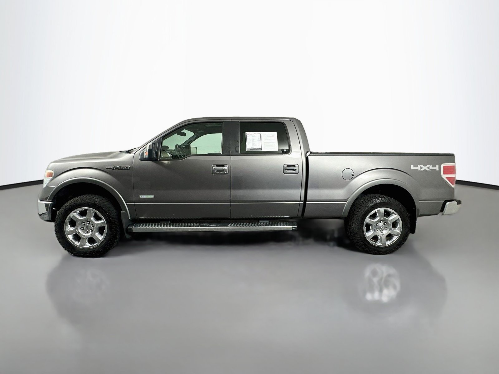 Used 2014 Ford F150 Lariat w/ Equipment Group 502A Luxury AWD/4WD image 4