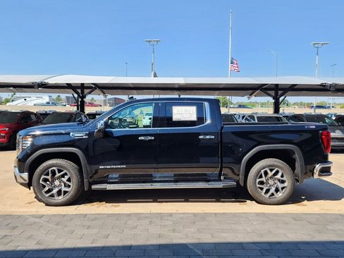 New 2026 GMC Sierra 1500 SLT w/ SLT Premium Plus Package image 7