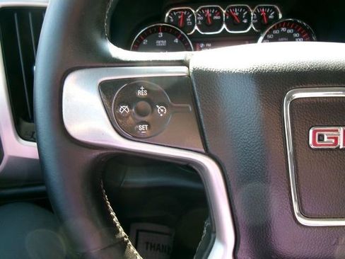 Used 2015 GMC Sierra 2500 SLE AWD/4WD image 16