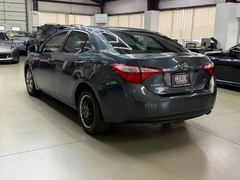 Used 2016 Toyota Corolla LE FWD image 4