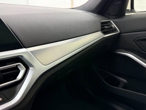 Used 2020 BMW 330i Sedan w/ Convenience Package image 24