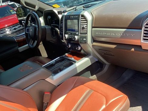 Used 2021 Ford F250 King Ranch w/ King Ranch Ultimate Package AWD/4WD image 11
