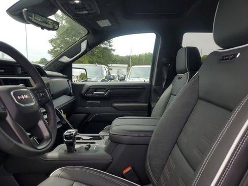 New 2026 GMC Sierra 1500 AT4X AWD/4WD image 18