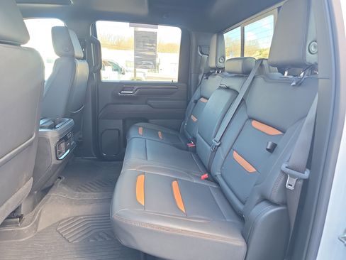 Used 2024 GMC Sierra 2500 AT4 w/ AT4 Premium Plus Package image 14