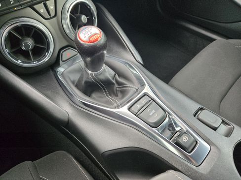 Used 2019 Chevrolet Camaro SS image 18