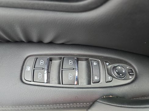 Certified 2023 Nissan Armada SV w/ Cargo Package AWD/4WD image 28