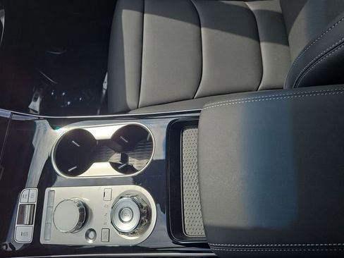 New 2026 Genesis GV70 2.5T AWD/4WD image 21
