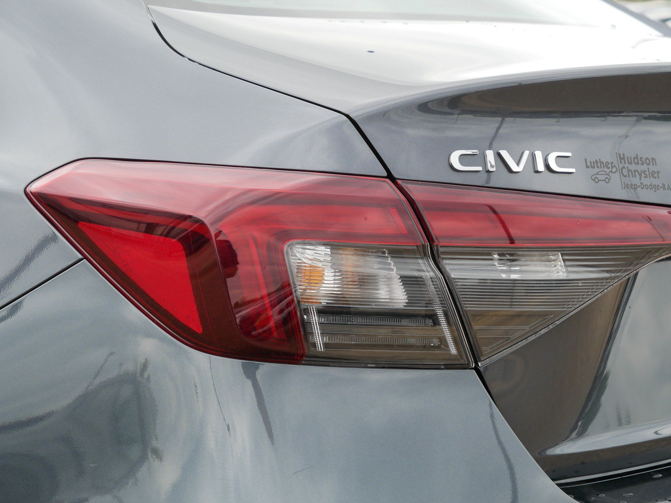 Used 2025 Honda Civic LX image 17