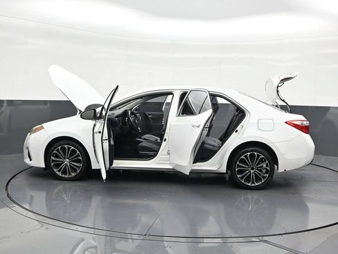 Used 2015 Toyota Corolla S FWD image 33