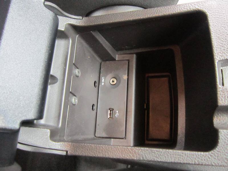 Used 2013 Ford Focus SE FWD image 19
