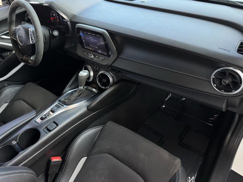 Used 2021 Chevrolet Camaro SS image 20