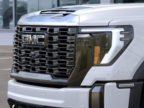 New 2026 GMC Sierra 3500 Denali Ultimate image 13