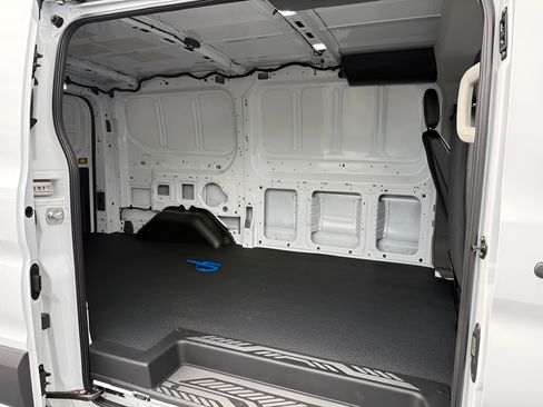 New 2026 Ford Transit 150 Low Roof RWD image 7