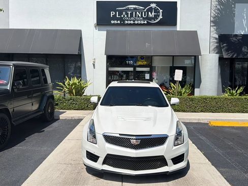 Used 2016 Cadillac ATS V w/ Luxury Package RWD image 4