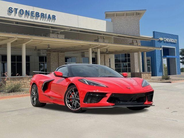 Used 2025 Chevrolet Corvette Stingray Premium Conv w/ Z51 Performance Package RWD image 1