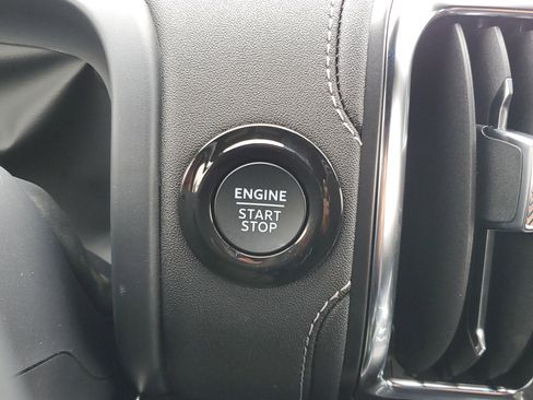 New 2025 Ford Expedition Max Platinum w/ Stealth Performance Package image 30