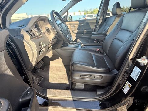 Used 2023 Honda Ridgeline RTL-E image 7