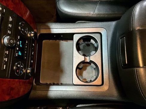 Used 2013 Chevrolet Tahoe LT w/ Luxury Package image 29