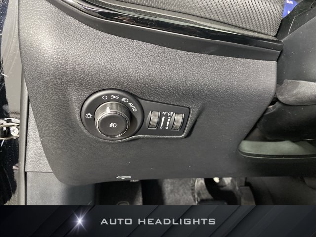 New 2026 Jeep Compass Trailhawk AWD/4WD image 23