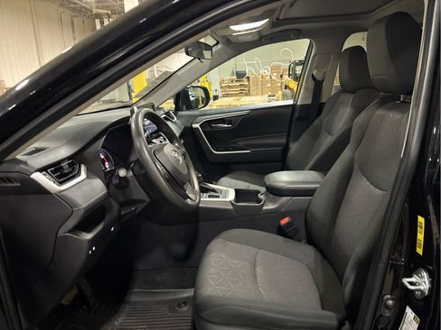 Certified 2024 Toyota RAV4 XLE w/ Convenience Package image 7