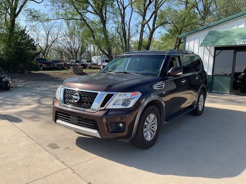 Used 2017 Nissan Armada SV w/ Driver Package AWD/4WD image 5
