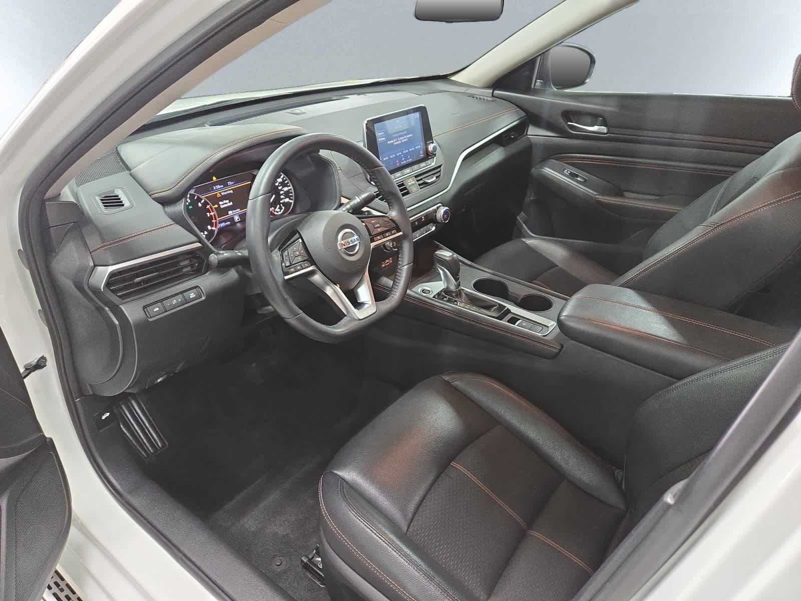 Used 2019 Nissan Altima 2.5 SR AWD/4WD image 6