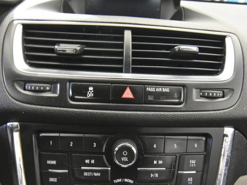 Used 2015 Buick Encore Premium AWD/4WD image 28