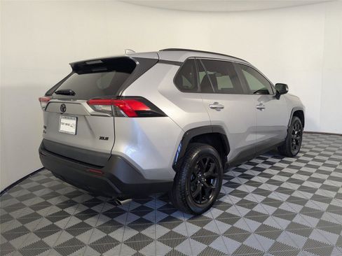 Certified 2021 Toyota RAV4 XLE image 22