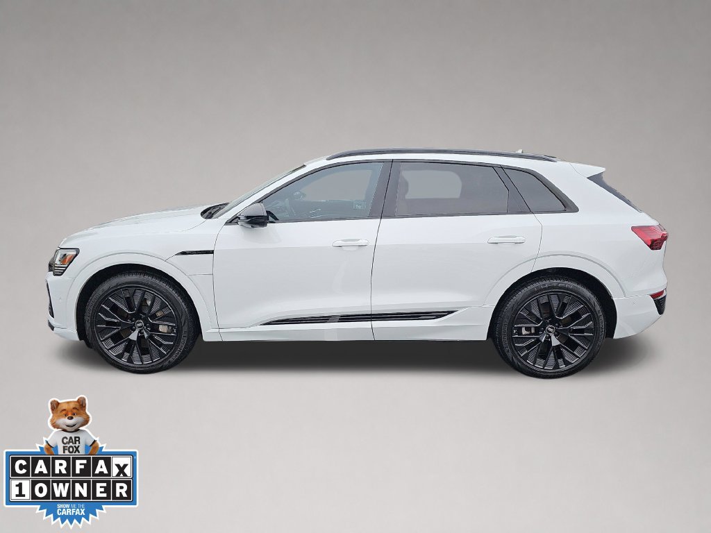 Used 2024 Audi Q8 e-tron Prestige w/ Prestige Package AWD/4WD image 7