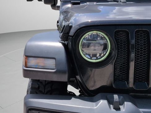 Used 2021 Jeep Wrangler Unlimited Sport AWD/4WD image 12