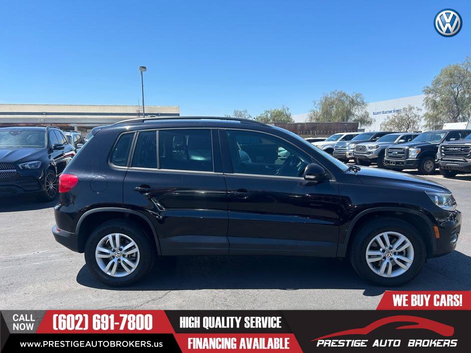 Used 2017 Volkswagen Tiguan S FWD image 5