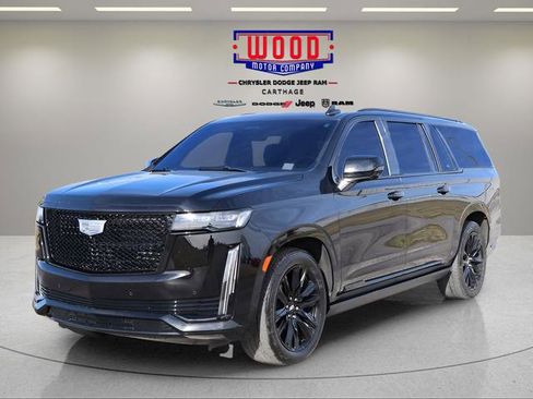 Used 2022 Cadillac Escalade ESV Sport w/ Touring Package image 7