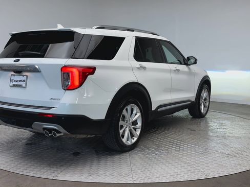 Used 2023 Ford Explorer Platinum w/ Technology Package image 8