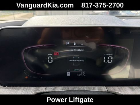 Used 2023 Kia Telluride EX w/ EX Captain's Chair Package FWD image 11