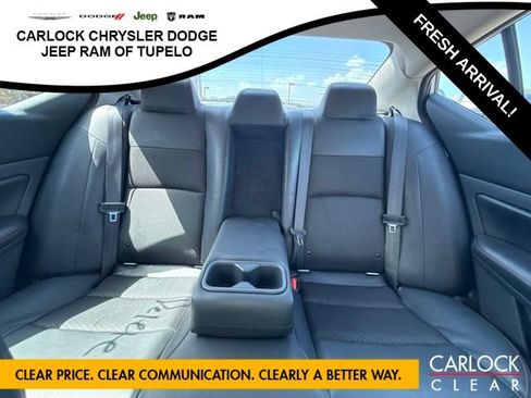 Used 2024 Nissan Altima 2.5 SR FWD image 27