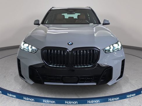 Used 2026 BMW X5 sDrive40i w/ M Sport Package RWD image 3
