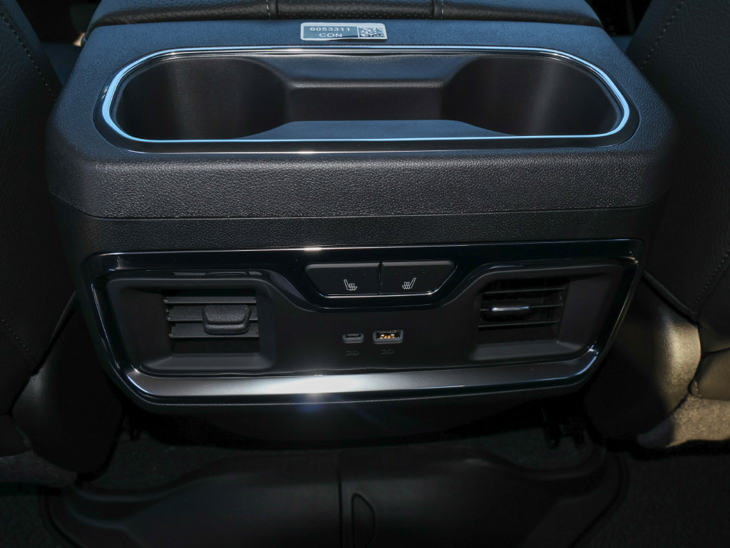New 2026 GMC Sierra 1500 Denali AWD/4WD image 12