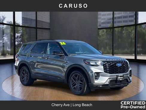 Certified 2026 Ford Explorer ST-Line w/ ST-Line Street Pack image 1