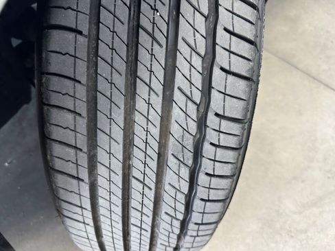 Certified 2021 Cadillac XT5 Premium Luxury image 40