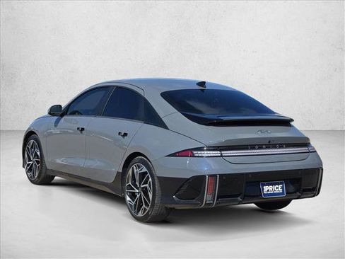 Used 2023 Hyundai Ioniq 6 SEL RWD image 7